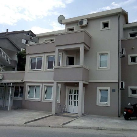 Apartments Grubor Будва Екстериор снимка