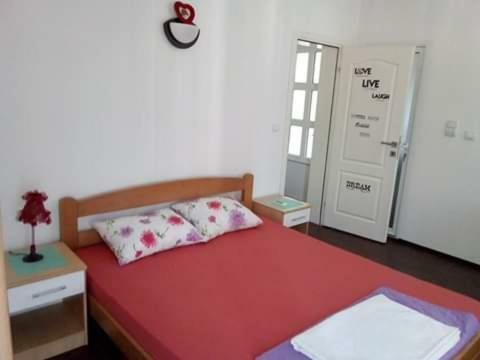 Apartments Grubor Будва Екстериор снимка