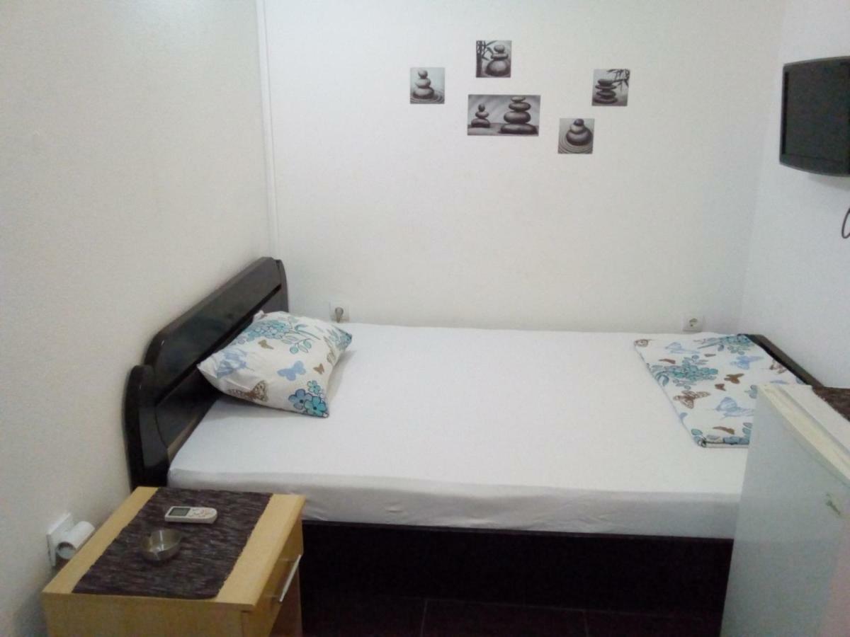 Apartments Grubor Будва Екстериор снимка